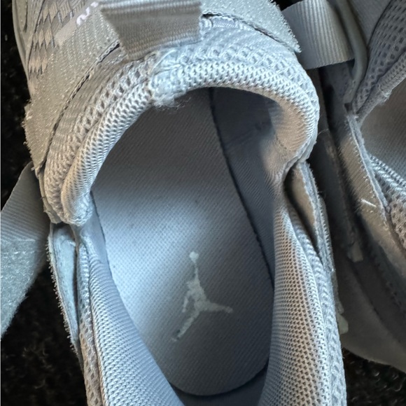 ✨ HOST PICK ✨Men’s Jordan Trunner LX Wolf Grey - Picture 2 of 5
